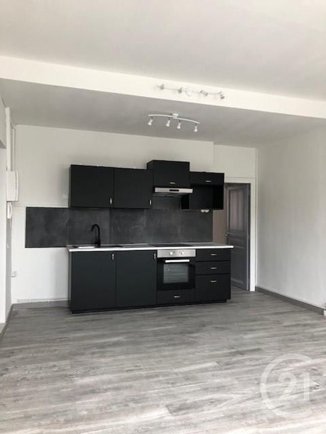 Appartement F2 à louer - 2 pièces - 46.0 m2 - CARCASSONNE - 11 - LANGUEDOC-ROUSSILLON - Century 21 Immo Conseil 11 Appartement F2 à louer - 2 pièces - 46.0 m2 - CARCASSONNE - 11 - LANGUEDOC-ROUSSILLON - Century 21 Immo Conseil 11