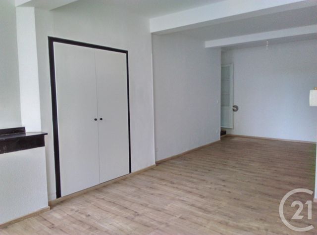 Appartement F3 à louer - 3 pièces - 60.0 m2 - CARCASSONNE - 11 - LANGUEDOC-ROUSSILLON - Century 21 Immo Conseil 11 Appartement F3 à louer - 3 pièces - 60.0 m2 - CARCASSONNE - 11 - LANGUEDOC-ROUSSILLON - Century 21 Immo Conseil 11