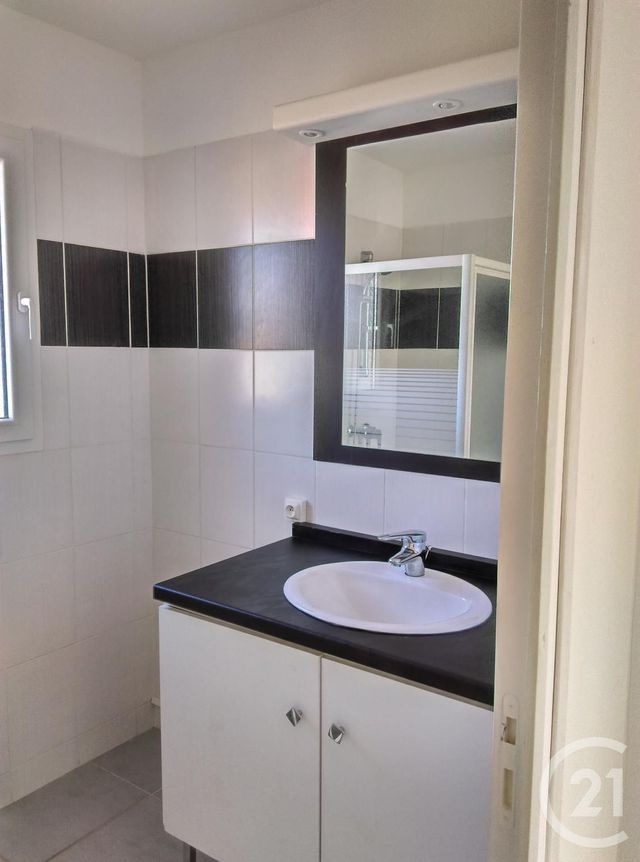 Afficher la photo en grand maison à louer - 3 pièces - 61.44 m2 - VILLEMOUSTAUSSOU - 11 - LANGUEDOC-ROUSSILLON - Century 21 Immo Conseil 11