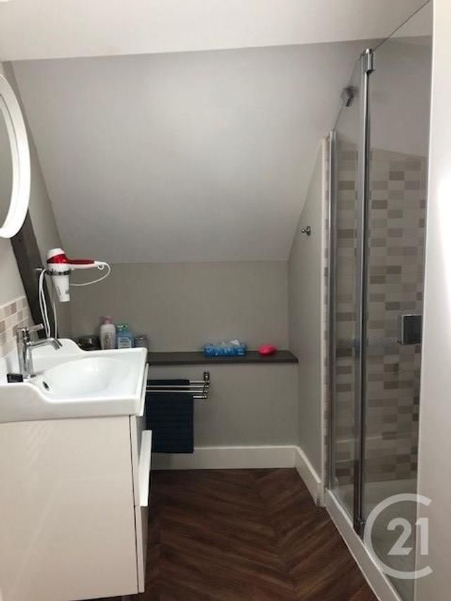 Afficher la photo en grand Appartement F3 à louer - 3 pièces - 41.18 m2 - CARCASSONNE - 11 - LANGUEDOC-ROUSSILLON - Century 21 Immo Conseil 11