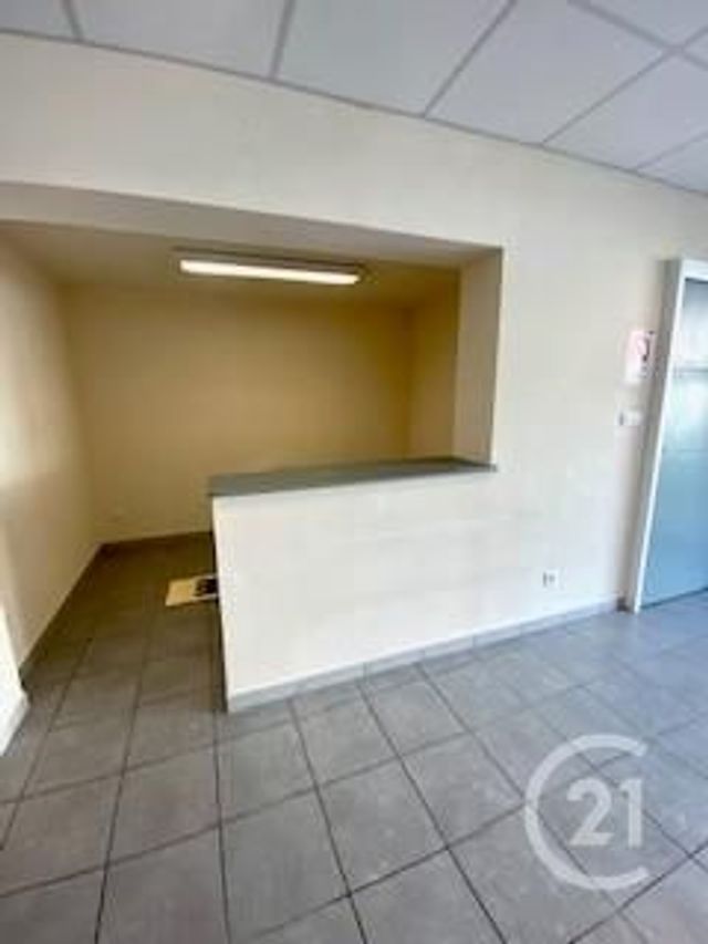 Appartement Local à vendre - 3 pièces - 82.0 m2 - CARCASSONNE - 11 - LANGUEDOC-ROUSSILLON - Century 21 Immo Conseil 11