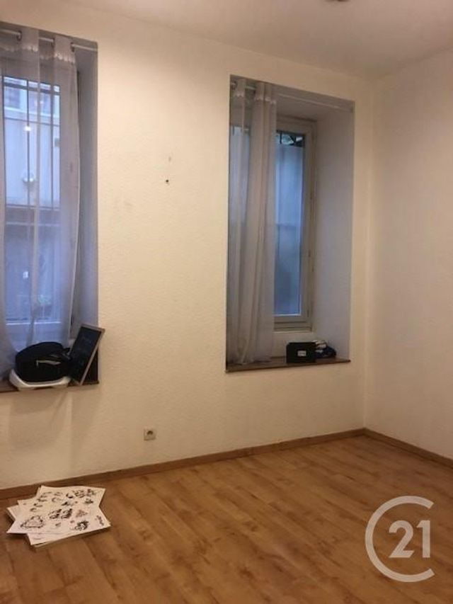 Appartement Local à louer - 4 pièces - 43.0 m2 - CARCASSONNE - 11 - LANGUEDOC-ROUSSILLON - Century 21 Immo Conseil 11