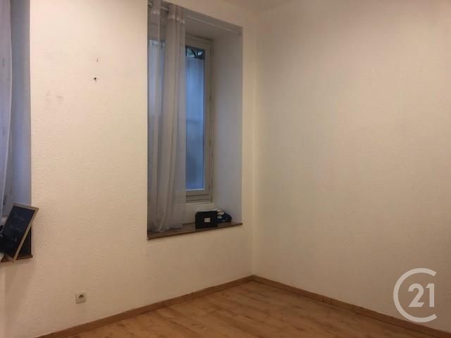 Appartement Local à louer - 4 pièces - 43.0 m2 - CARCASSONNE - 11 - LANGUEDOC-ROUSSILLON - Century 21 Immo Conseil 11