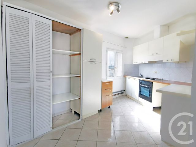 Appartement à vendre - 3 pièces - 52.9 m2 - CARCASSONNE - 11 - LANGUEDOC-ROUSSILLON - Century 21 Immo Conseil 11