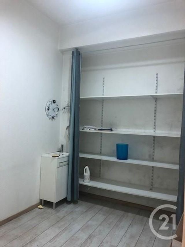commerce à louer - 43.0 m2 - CARCASSONNE - 11 - LANGUEDOC-ROUSSILLON - Century 21 Immo Conseil 11