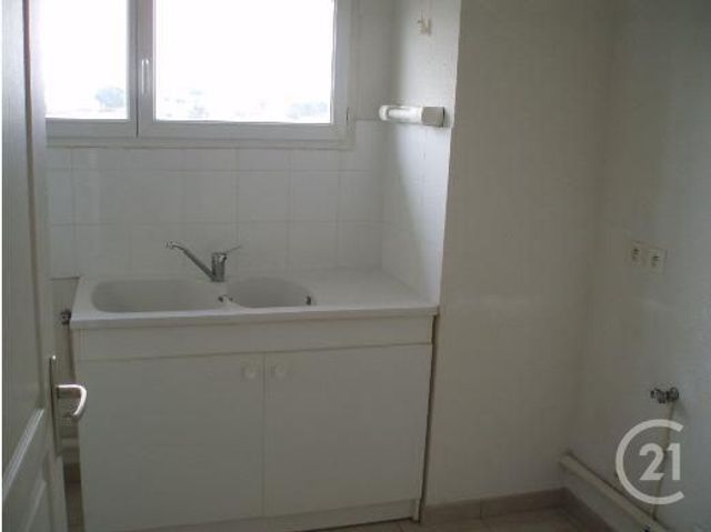 Appartement F2 à louer - 2 pièces - 45.0 m2 - CARCASSONNE - 11 - LANGUEDOC-ROUSSILLON - Century 21 Immo Conseil 11