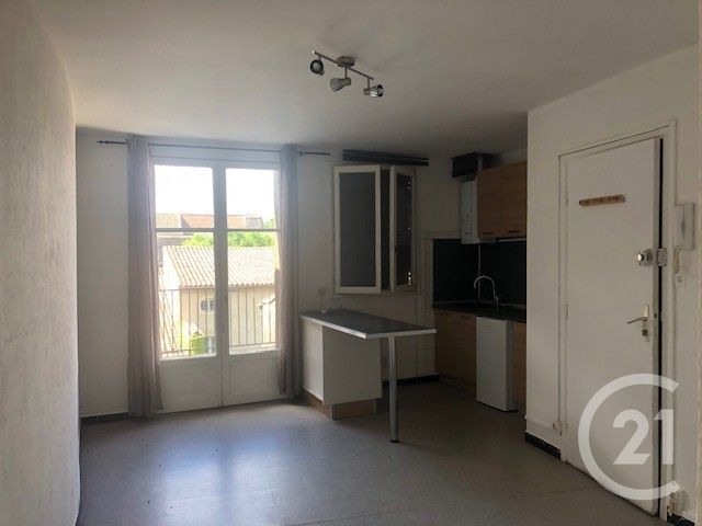Appartement F1 à louer - 1 pièce - 25.0 m2 - CARCASSONNE - 11 - LANGUEDOC-ROUSSILLON - Century 21 Immo Conseil 11