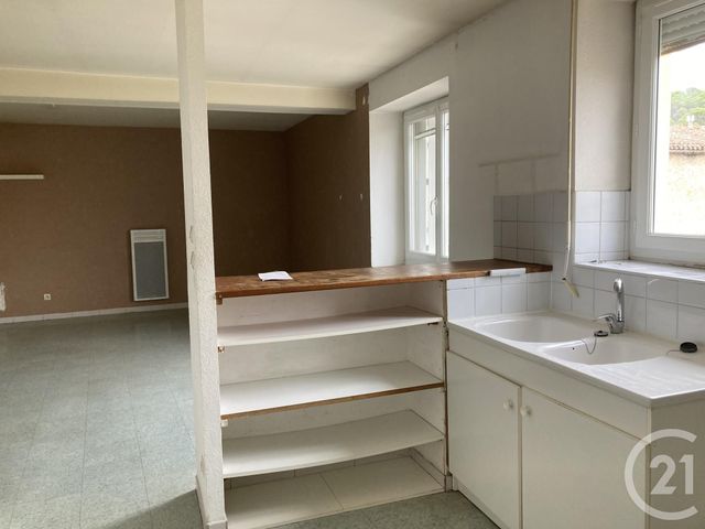 Appartement F3 à louer - 3 pièces - 65.0 m2 - ST HILAIRE - 11 - LANGUEDOC-ROUSSILLON - Century 21 Immo Conseil 11