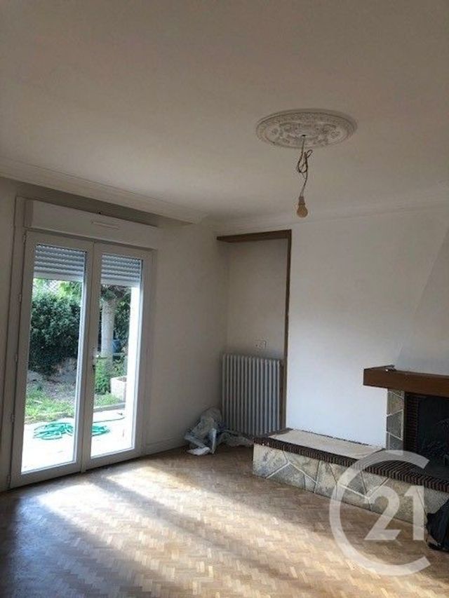 maison à louer - 5 pièces - 143.0 m2 - CAZILHAC - 11 - LANGUEDOC-ROUSSILLON - Century 21 Immo Conseil 11