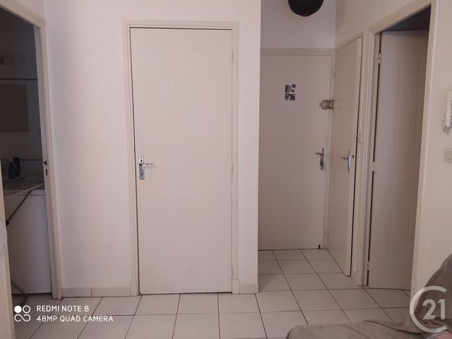 Appartement F2 à louer - 2 pièces - 32.0 m2 - CARCASSONNE - 11 - LANGUEDOC-ROUSSILLON - Century 21 Immo Conseil 11