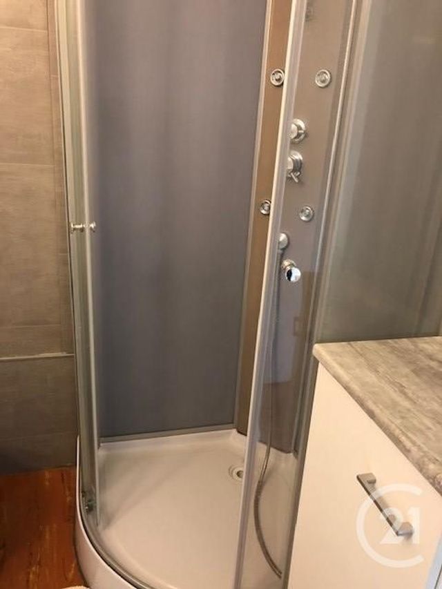 Appartement F2 à louer - 2 pièces - 30.0 m2 - CARCASSONNE - 11 - LANGUEDOC-ROUSSILLON - Century 21 Immo Conseil 11