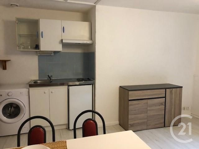 Appartement F2 à louer - 2 pièces - 30.0 m2 - CARCASSONNE - 11 - LANGUEDOC-ROUSSILLON - Century 21 Immo Conseil 11