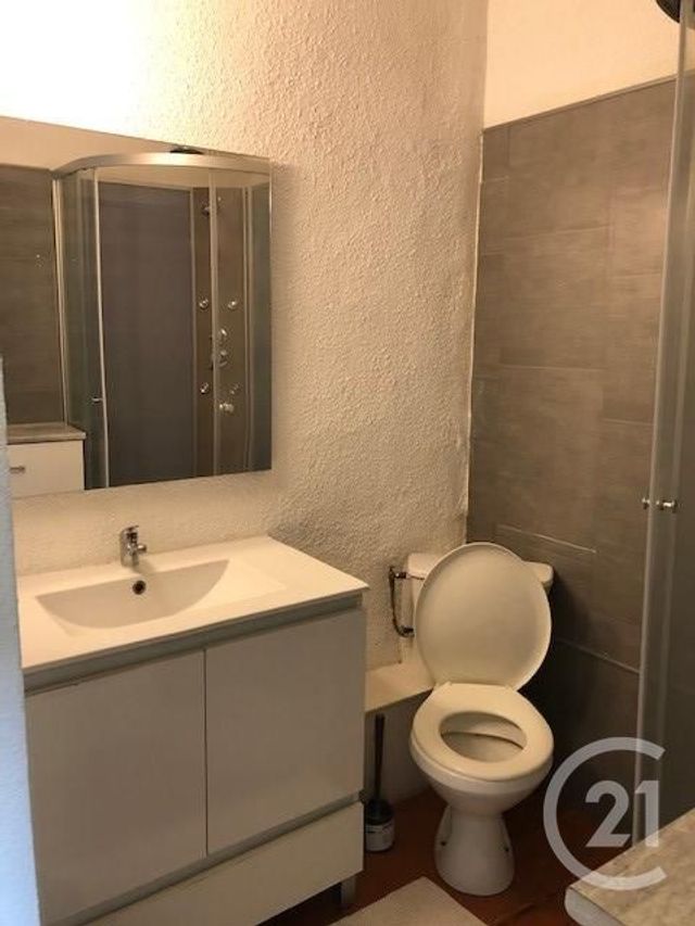 Appartement F2 à louer - 2 pièces - 30.0 m2 - CARCASSONNE - 11 - LANGUEDOC-ROUSSILLON - Century 21 Immo Conseil 11