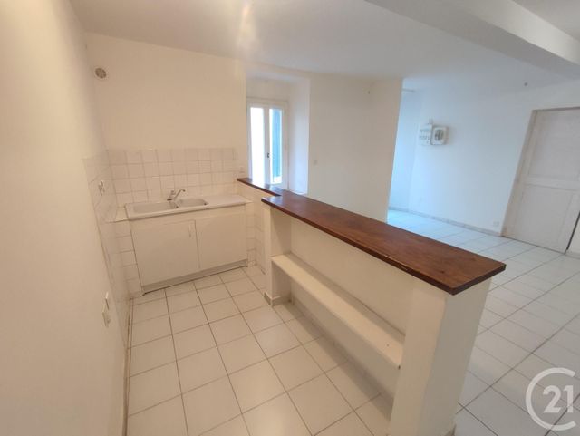 Appartement F5 à louer - 5 pièces - 99.5 m2 - ST HILAIRE - 11 - LANGUEDOC-ROUSSILLON - Century 21 Immo Conseil 11