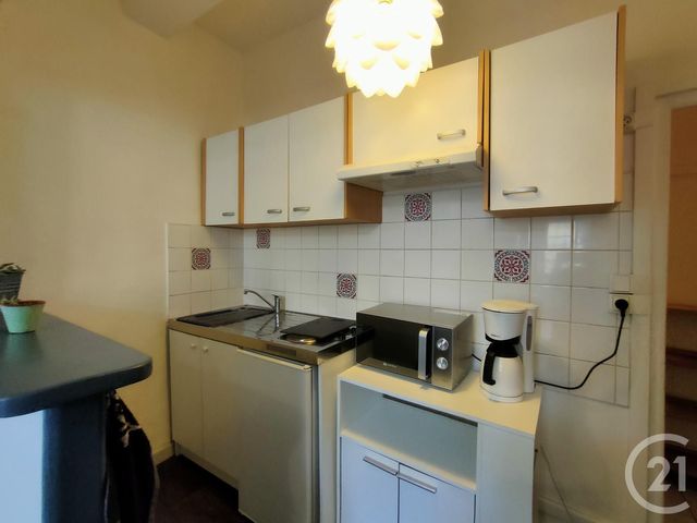 Appartement F1 à louer - 1 pièce - 28.0 m2 - CARCASSONNE - 11 - LANGUEDOC-ROUSSILLON - Century 21 Immo Conseil 11
