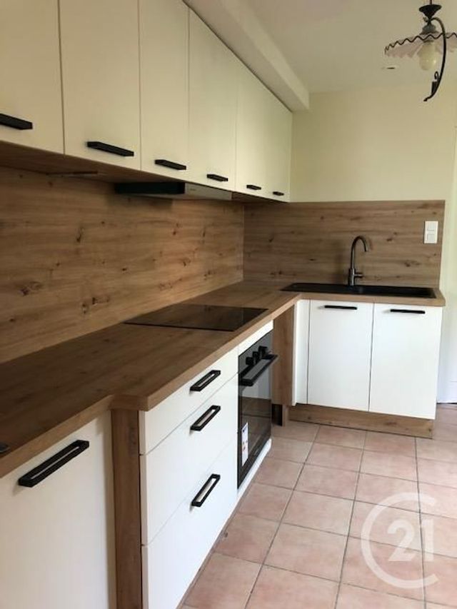 maison à louer - 6 pièces - 91.0 m2 - CARCASSONNE - 11 - LANGUEDOC-ROUSSILLON - Century 21 Immo Conseil 11