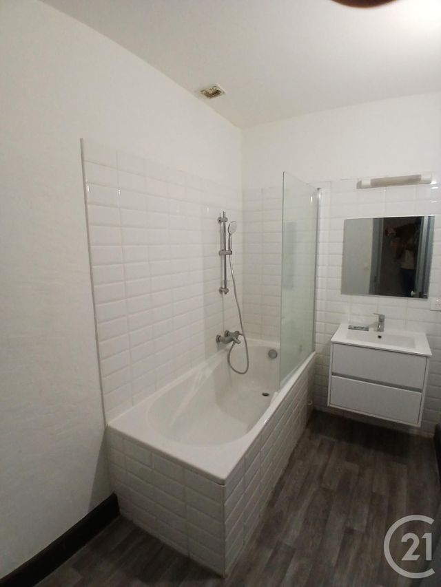 Appartement F3 à louer - 3 pièces - 71.3 m2 - CARCASSONNE - 11 - LANGUEDOC-ROUSSILLON - Century 21 Immo Conseil 11