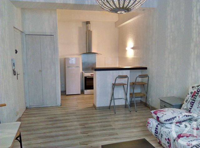 Appartement Studio à louer - 1 pièce - 28.0 m2 - CARCASSONNE - 11 - LANGUEDOC-ROUSSILLON - Century 21 Immo Conseil 11