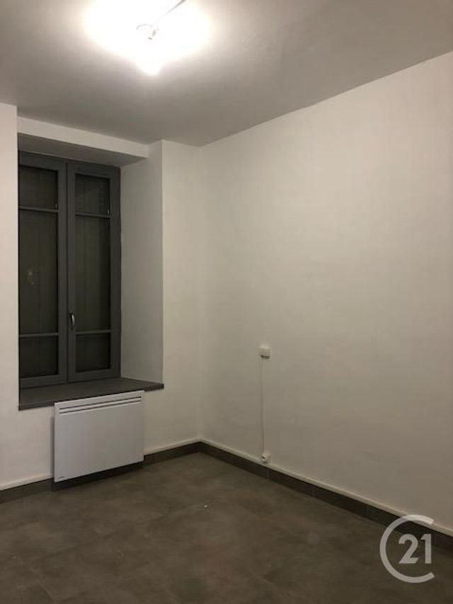 Appartement F2 à louer - 2 pièces - 32.0 m2 - CARCASSONNE - 11 - LANGUEDOC-ROUSSILLON - Century 21 Immo Conseil 11