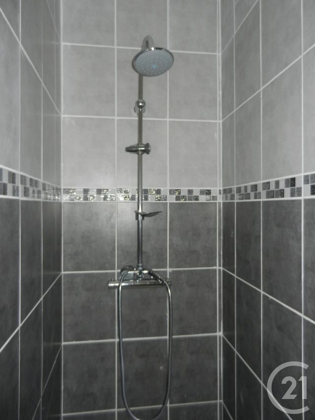 maison à louer - 4 pièces - 78.7 m2 - MOUSSOULENS - 11 - LANGUEDOC-ROUSSILLON - Century 21 Immo Conseil 11