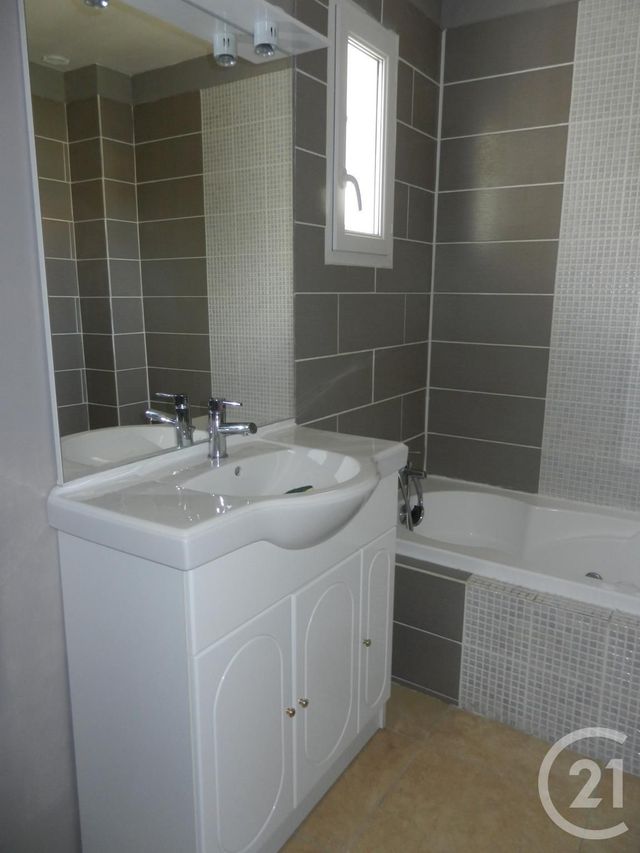 maison à louer - 4 pièces - 78.7 m2 - MOUSSOULENS - 11 - LANGUEDOC-ROUSSILLON - Century 21 Immo Conseil 11