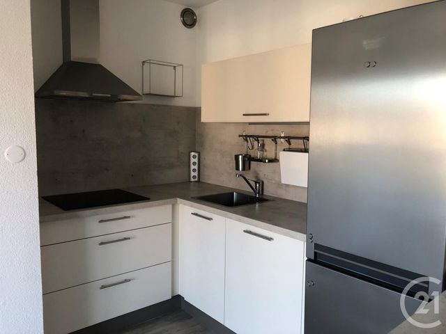 Appartement F3 à louer - 3 pièces - 49.7 m2 - CARCASSONNE - 11 - LANGUEDOC-ROUSSILLON - Century 21 Immo Conseil 11