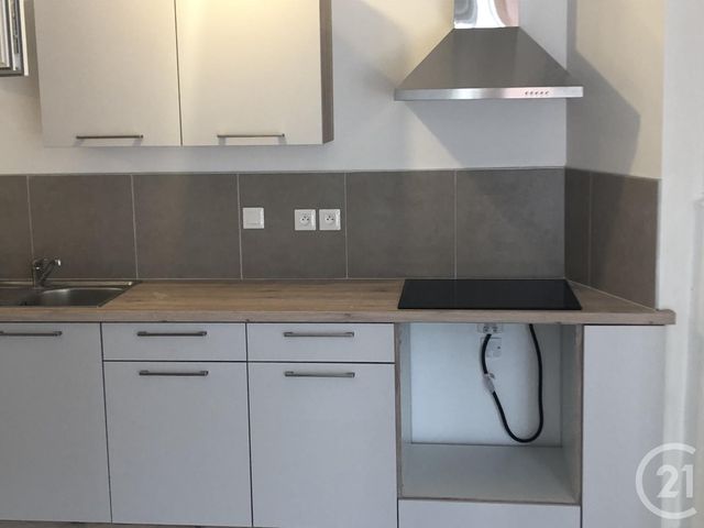 maison à louer - 3 pièces - 91.0 m2 - CARCASSONNE - 11 - LANGUEDOC-ROUSSILLON - Century 21 Immo Conseil 11