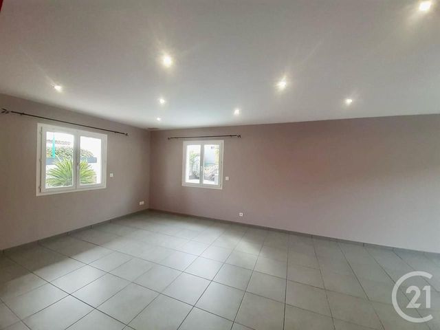 maison à louer - 4 pièces - 119.0 m2 - VILLEMOUSTAUSSOU - 11 - LANGUEDOC-ROUSSILLON - Century 21 Immo Conseil 11