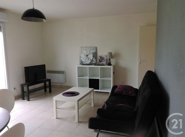 Appartement F2 à louer - 2 pièces - 43.0 m2 - CARCASSONNE - 11 - LANGUEDOC-ROUSSILLON - Century 21 Immo Conseil 11