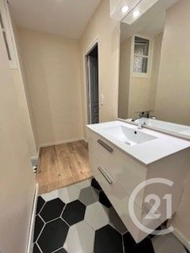 maison à vendre - 8 pièces - 130.0 m2 - CARCASSONNE - 11 - LANGUEDOC-ROUSSILLON - Century 21 Immo Conseil 11