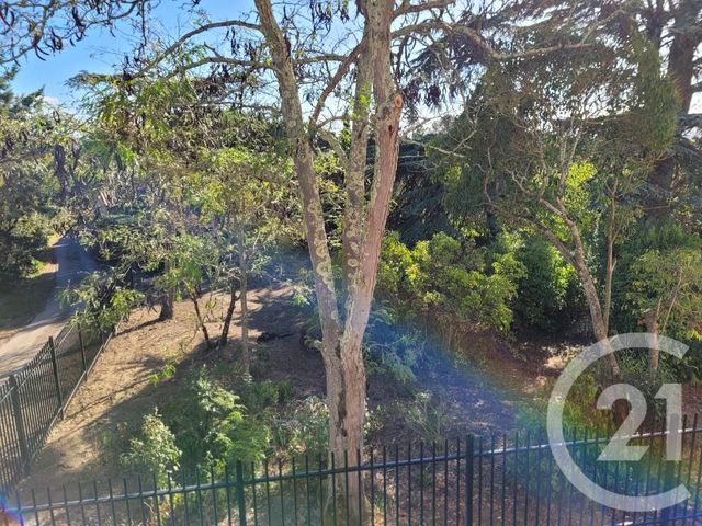 Appartement F3 à louer - 3 pièces - 56.78 m2 - CARCASSONNE - 11 - LANGUEDOC-ROUSSILLON - Century 21 Immo Conseil 11