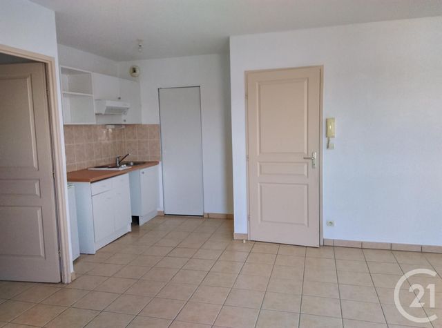Appartement F2 à louer - 2 pièces - 40.0 m2 - CARCASSONNE - 11 - LANGUEDOC-ROUSSILLON - Century 21 Immo Conseil 11