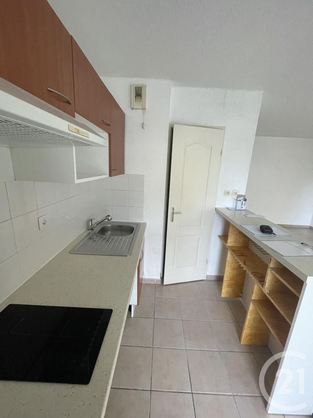 Appartement F2 à louer - 2 pièces - 44.0 m2 - CARCASSONNE - 11 - LANGUEDOC-ROUSSILLON - Century 21 Immo Conseil 11