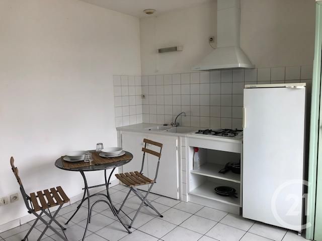 Appartement F2 à louer - 2 pièces - 23.76 m2 - CARCASSONNE - 11 - LANGUEDOC-ROUSSILLON - Century 21 Immo Conseil 11
