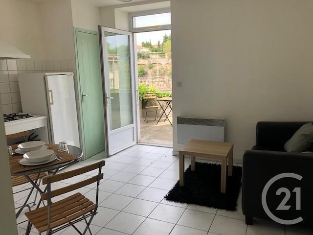Appartement F2 à louer - 2 pièces - 23.76 m2 - CARCASSONNE - 11 - LANGUEDOC-ROUSSILLON - Century 21 Immo Conseil 11