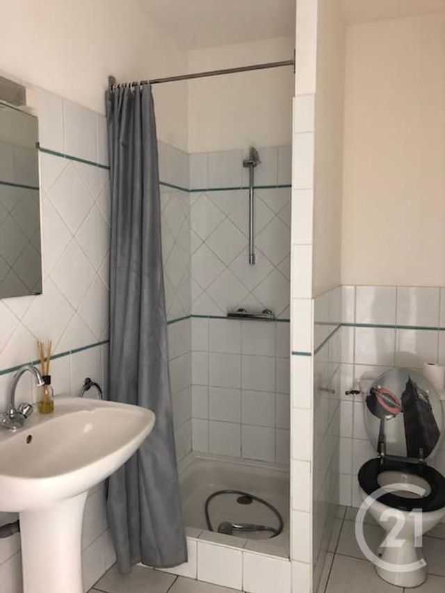 Appartement F2 à louer - 2 pièces - 23.76 m2 - CARCASSONNE - 11 - LANGUEDOC-ROUSSILLON - Century 21 Immo Conseil 11