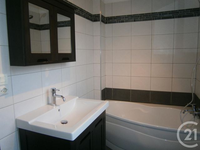 maison à louer - 4 pièces - 103.0 m2 - CARCASSONNE - 11 - LANGUEDOC-ROUSSILLON - Century 21 Immo Conseil 11