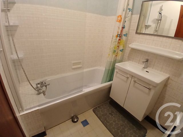 Appartement F1 à louer - 1 pièce - 34.16 m2 - CARCASSONNE - 11 - LANGUEDOC-ROUSSILLON - Century 21 Immo Conseil 11