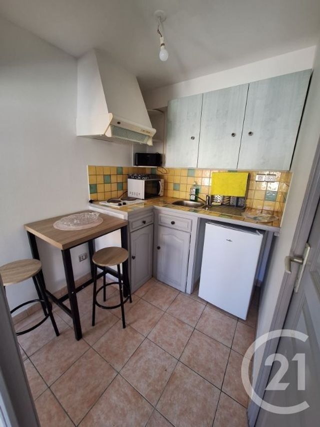 Appartement Studio à louer - 1 pièce - 18.88 m2 - CARCASSONNE - 11 - LANGUEDOC-ROUSSILLON - Century 21 Immo Conseil 11