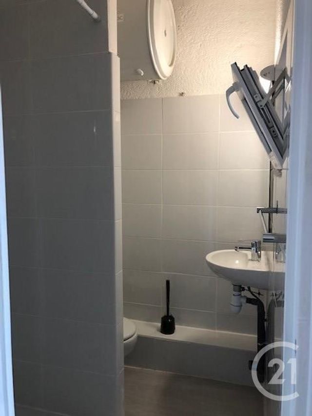 Appartement Studio à louer - 1 pièce - 23.92 m2 - CARCASSONNE - 11 - LANGUEDOC-ROUSSILLON - Century 21 Immo Conseil 11