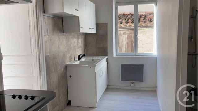 Appartement F2 à louer - 2 pièces - 49.88 m2 - MONTREAL - 11 - LANGUEDOC-ROUSSILLON - Century 21 Immo Conseil 11