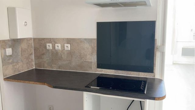 Appartement F2 à louer - 2 pièces - 49.88 m2 - MONTREAL - 11 - LANGUEDOC-ROUSSILLON - Century 21 Immo Conseil 11