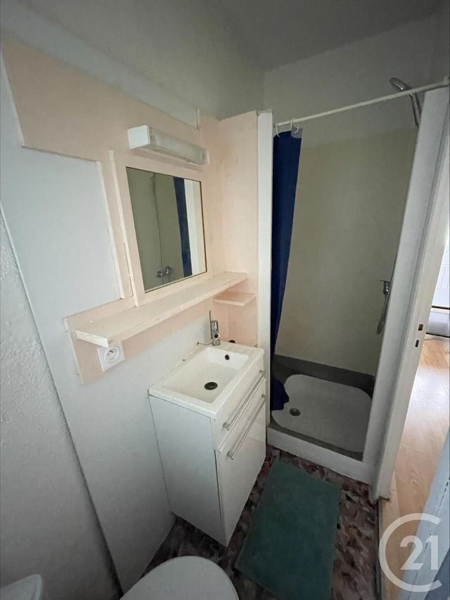 Appartement F2 à louer - 2 pièces - 27.0 m2 - CARCASSONNE - 11 - LANGUEDOC-ROUSSILLON - Century 21 Immo Conseil 11