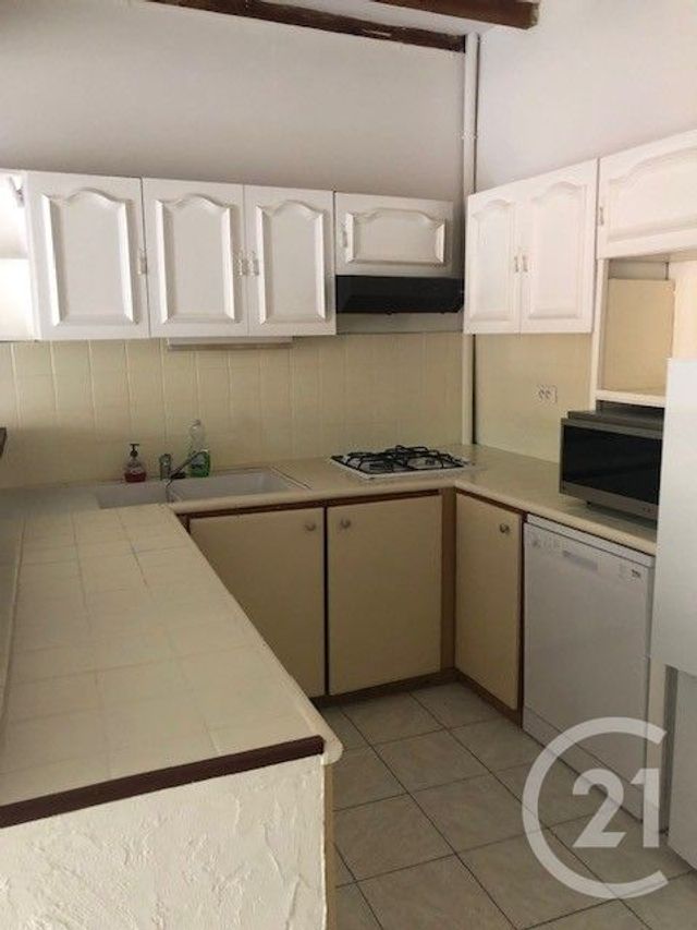 maison à louer - 3 pièces - 57.0 m2 - PREIXAN - 11 - LANGUEDOC-ROUSSILLON - Century 21 Immo Conseil 11