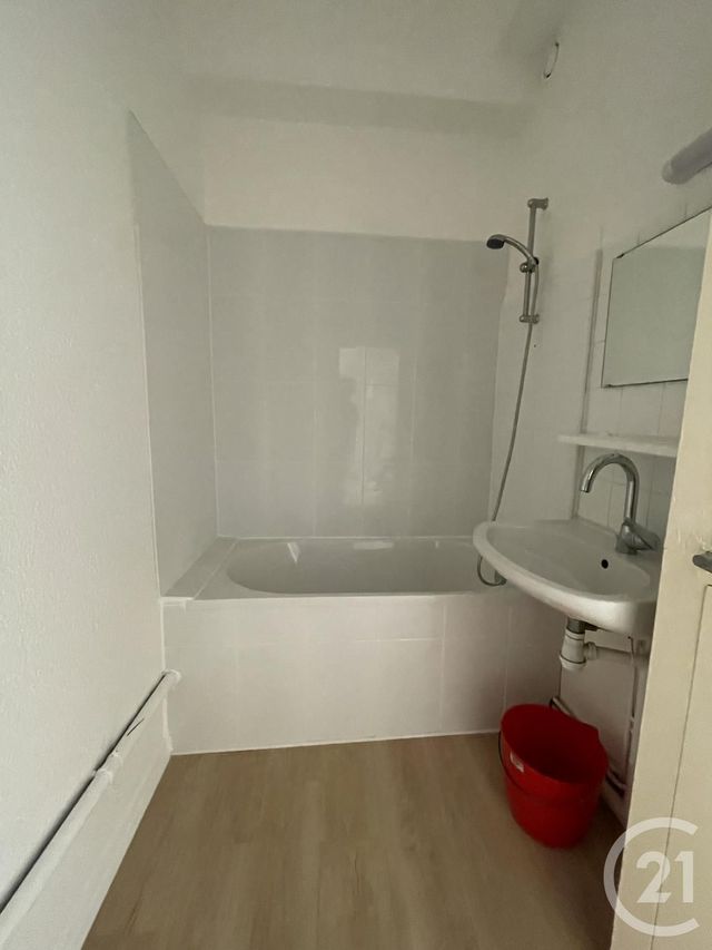 Appartement F2 à louer - 2 pièces - 46.78 m2 - CARCASSONNE - 11 - LANGUEDOC-ROUSSILLON - Century 21 Immo Conseil 11