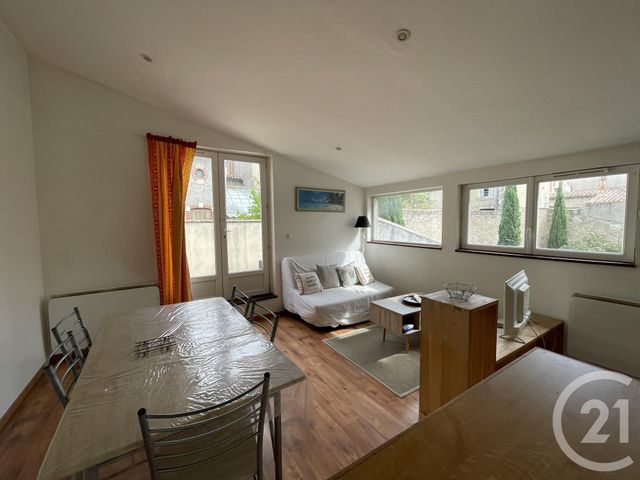 Appartement T3 à louer - 3 pièces - 58.56 m2 - CARCASSONNE - 11 - LANGUEDOC-ROUSSILLON - Century 21 Immo Conseil 11