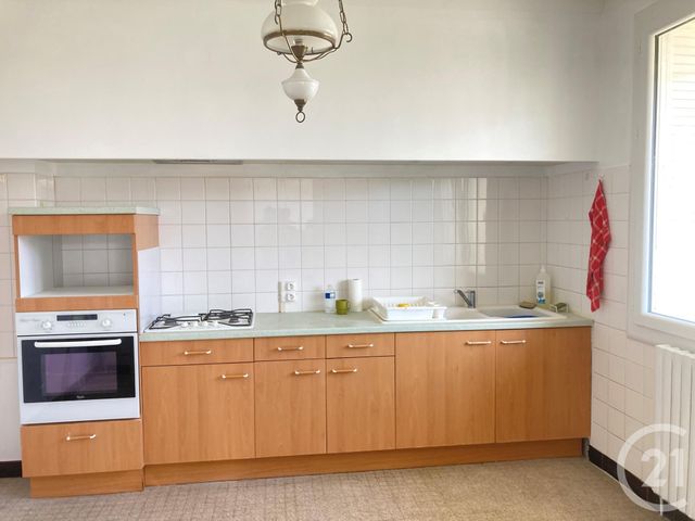 maison à louer - 5 pièces - 126.5 m2 - CARCASSONNE - 11 - LANGUEDOC-ROUSSILLON - Century 21 Immo Conseil 11