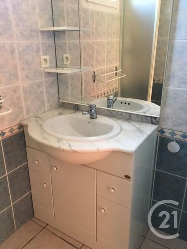 Appartement F3 à louer - 3 pièces - 52.0 m2 - CARCASSONNE - 11 - LANGUEDOC-ROUSSILLON - Century 21 Immo Conseil 11