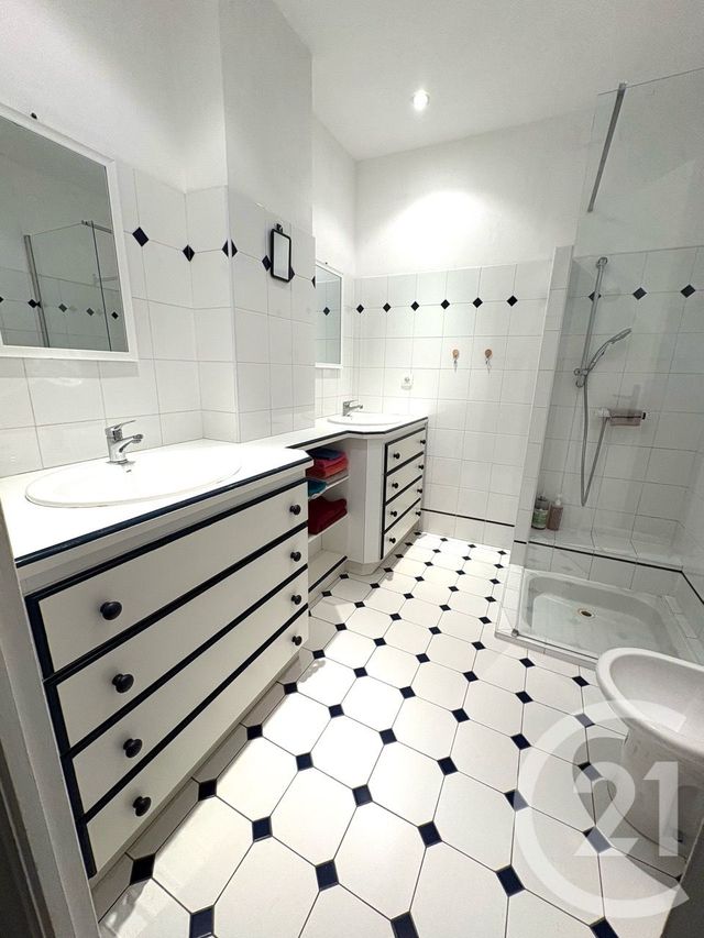 Appartement F4 à vendre - 5 pièces - 120.04 m2 - CARCASSONNE - 11 - LANGUEDOC-ROUSSILLON - Century 21 Immo Conseil 11