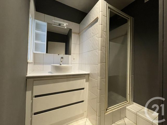 Appartement Duplex à louer - 3 pièces - 70.5 m2 - CARCASSONNE - 11 - LANGUEDOC-ROUSSILLON - Century 21 Immo Conseil 11